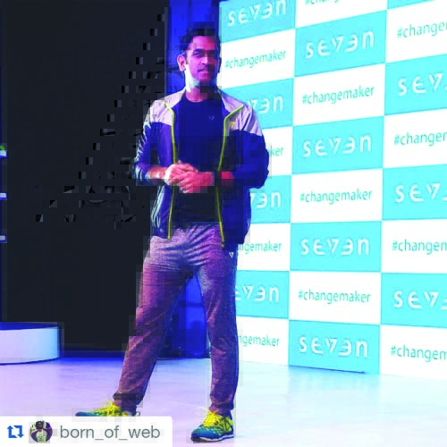 seven shoes by ms dhoni